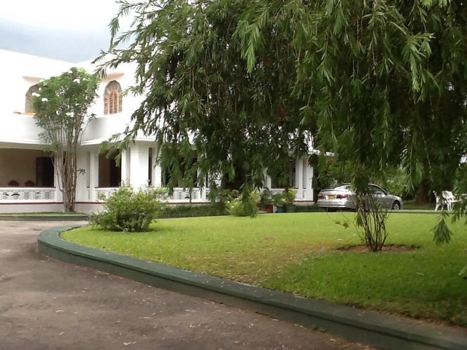 Margaret Villa Gelioya Luaran gambar